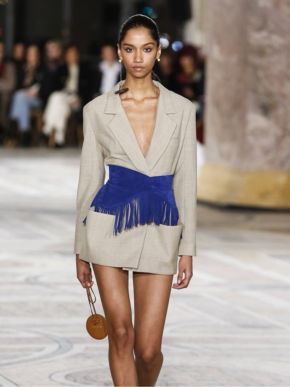 Jacquemus Le Souk Saafi Oversized Melange Wool Blazer in Neutral Beige - Picture 3 of 12